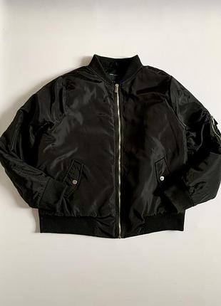 Легкий бомбер