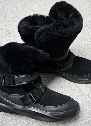 Зимові черевики жіночі pajar канада