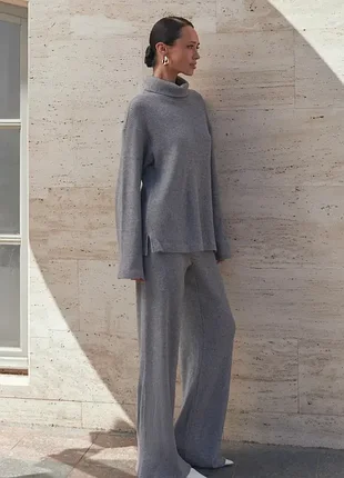 Зручний прогулянковий костюм вільного крою зі штанами та светром оверсайз 4 кольори