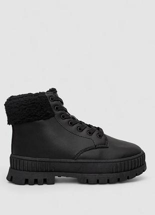 Ботинки на меху