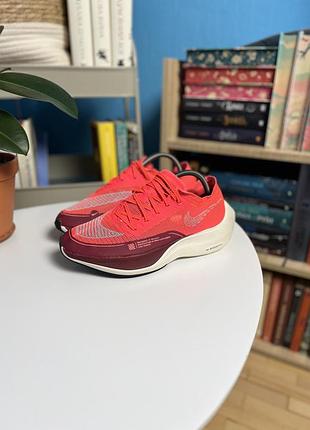 Nike vaporfly кросівки спортивні для бігу чоловічі унісекс