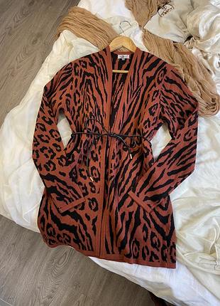 Кардиган лео