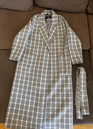 Жіноче пальто сіре