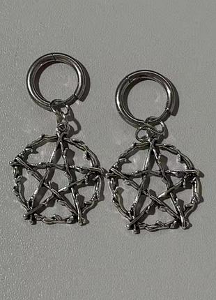 Сережки готические пентаграмма