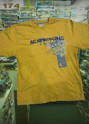 Желтая футболка в стиле скейтер репер