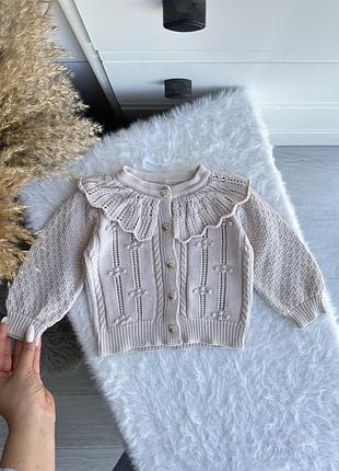 Дуже красива в'язана кофточка з комірцем