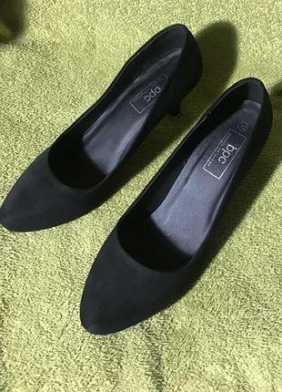 Удобные женские черные замшевые туфли размер 42 - 26,7 см, каблуки 7 см, на среднюю полноту