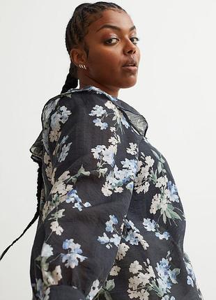 Повітряна блуза з коміром h&m flounce-collared blouse — m