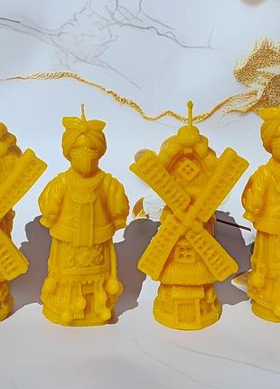 Свічка з бджолиного воску, свічка мотанка, свічка берегиня, свічка вітряк