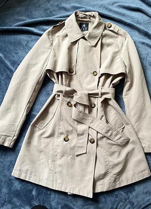 Тренч бежевий