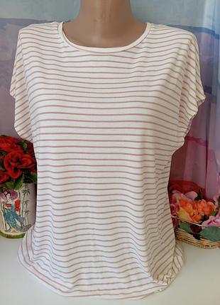 Футболка женская.