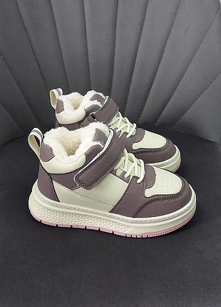 Зимние кроссовки для девочки
