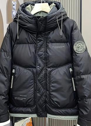 Дуже якісна вітрозахисна куртка