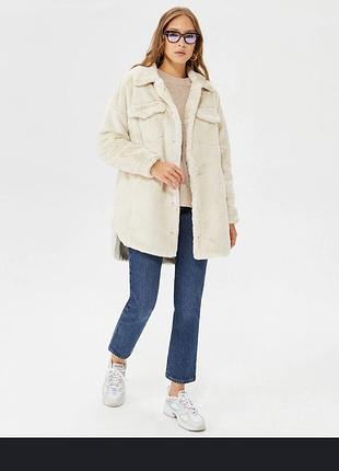 Пальто-сорочка, з мʼякої овчини