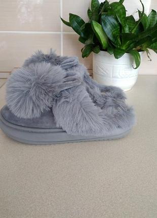 Отличные домашние тапочки с помпоном и ушками. стелька 24-25 см, размер 38-39