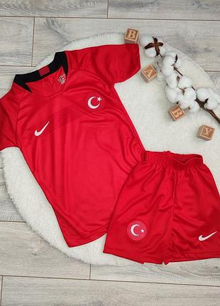 Футбольная форма