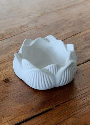 Кашпо гіпсове декор підсвічник лотос