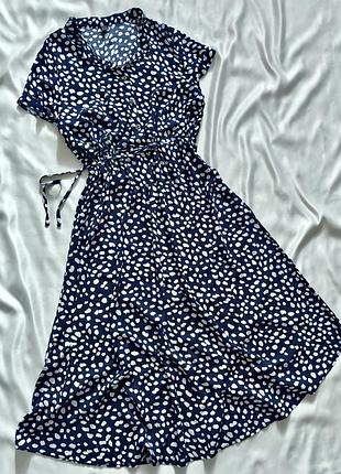 Легка сукня міді