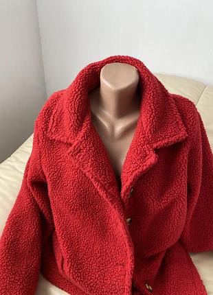 Продам флісову шубку ( teddi ) вільного крою з кишенями, зручна дуже та легенька і тепла.