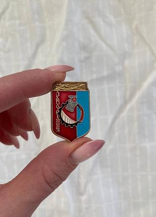 Тренд вінтаж брошка значек запоріжжя