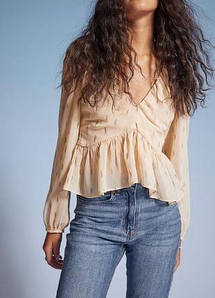 Бежева блуза з об'ємними рукавами великого розміру від h&m