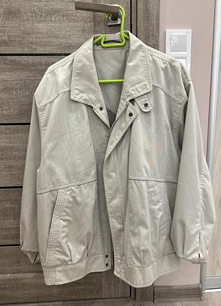 Куртка / вітровка