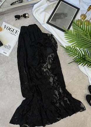 Чорна мереживна гіпюрова спідниця міді з розрізом на нозі з шортами на підкладці 1140