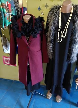 Маленького размера женская пальточка.европа.