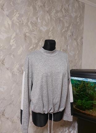 Жіночий джемпер