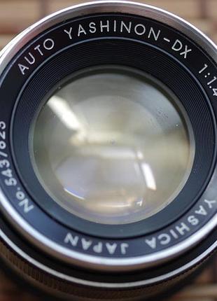 Объектив yashica auto yashinon dx 1.4 50 mm хром m42