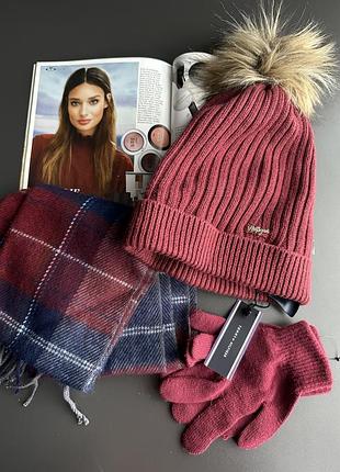 Фирменная шапка+ подарок