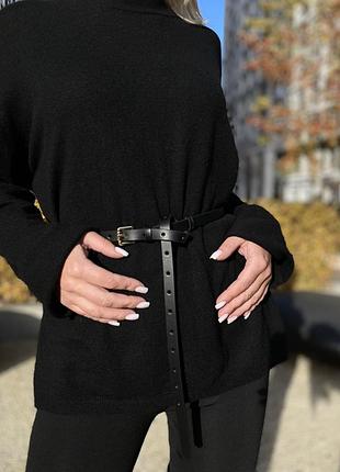 Вузький жіночий пасок