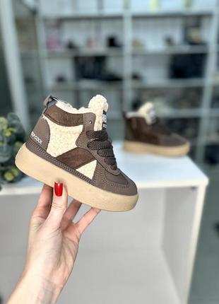 Зимові ботинки черевики на овчині молочні коричневі шоколадні 28 29 р