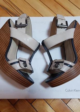 Женские босоножки calvin klein jeans (35)