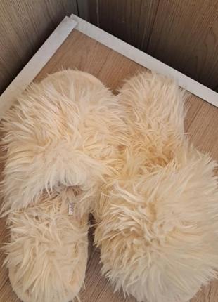 Пушистые тапочки