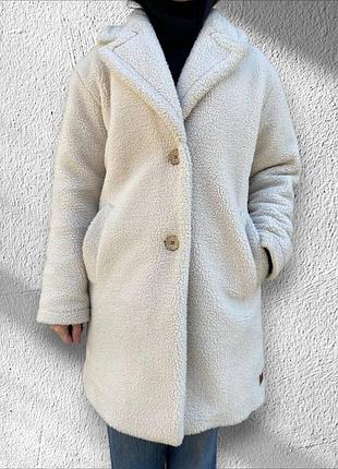 Затишна, м’яка та тепла шубка roxy