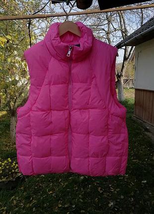 Женская жилетка