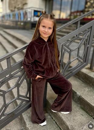 Костюм для дівчинки