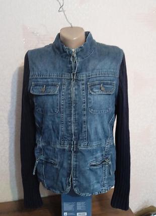 Кофта джинсова.