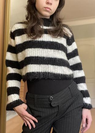 Вовняний короткий світшот