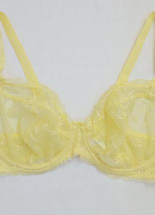Бюстгальтер с мягкой чашкой на косточках 42d бюстгальтер 95d