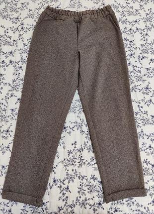 Женские тёплые брюки, которые выглядят с узором!стан - идеальный, более отсутствует шнурок в поясе!но то не проблема пояс на резинке!