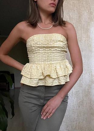 Фактурный топ бандо с баской от shein