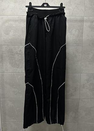 Модні штани з затяжками спортивні штани