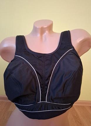 Бюстгальтер мягкий без косточки 80е