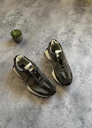 Жіночі кросівки new balance 327