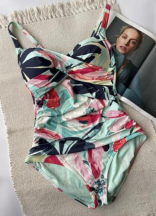 Суцільний купальник злитий купальник з утяжкою і чашками  m&s