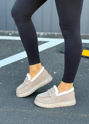 Зимові черевики жіночі