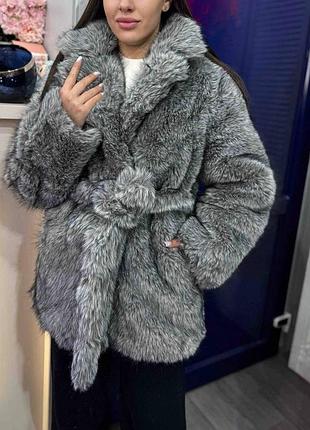 Шуба жіноча