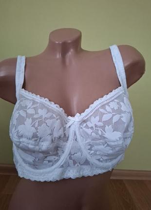 Бюстгальтер 85d